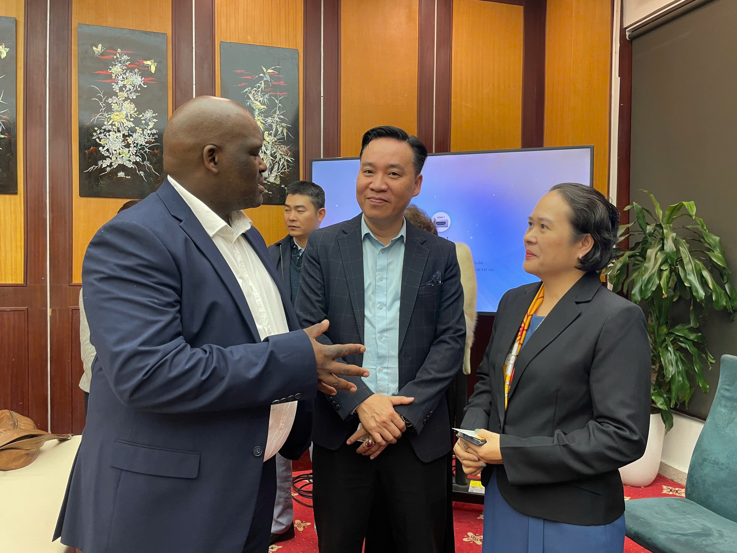 Việt Nam – Nam Phi: Mở rộng hợp tác Xuất nhập khẩu, Logistics và Kết nối Doanh nghiệp Châu PhiMở Rộng Hợp Tác Xuất Nhập Khẩu, Logistics Và Kết Nối Doanh Nghiệp Châu Phi